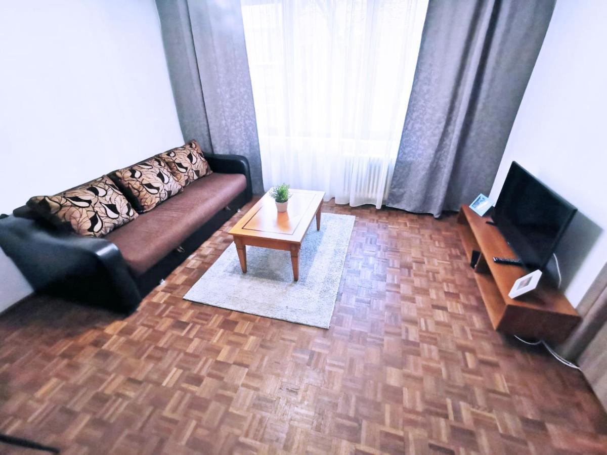 Cozy Apartment Sala Palatului ブカレスト エクステリア 写真