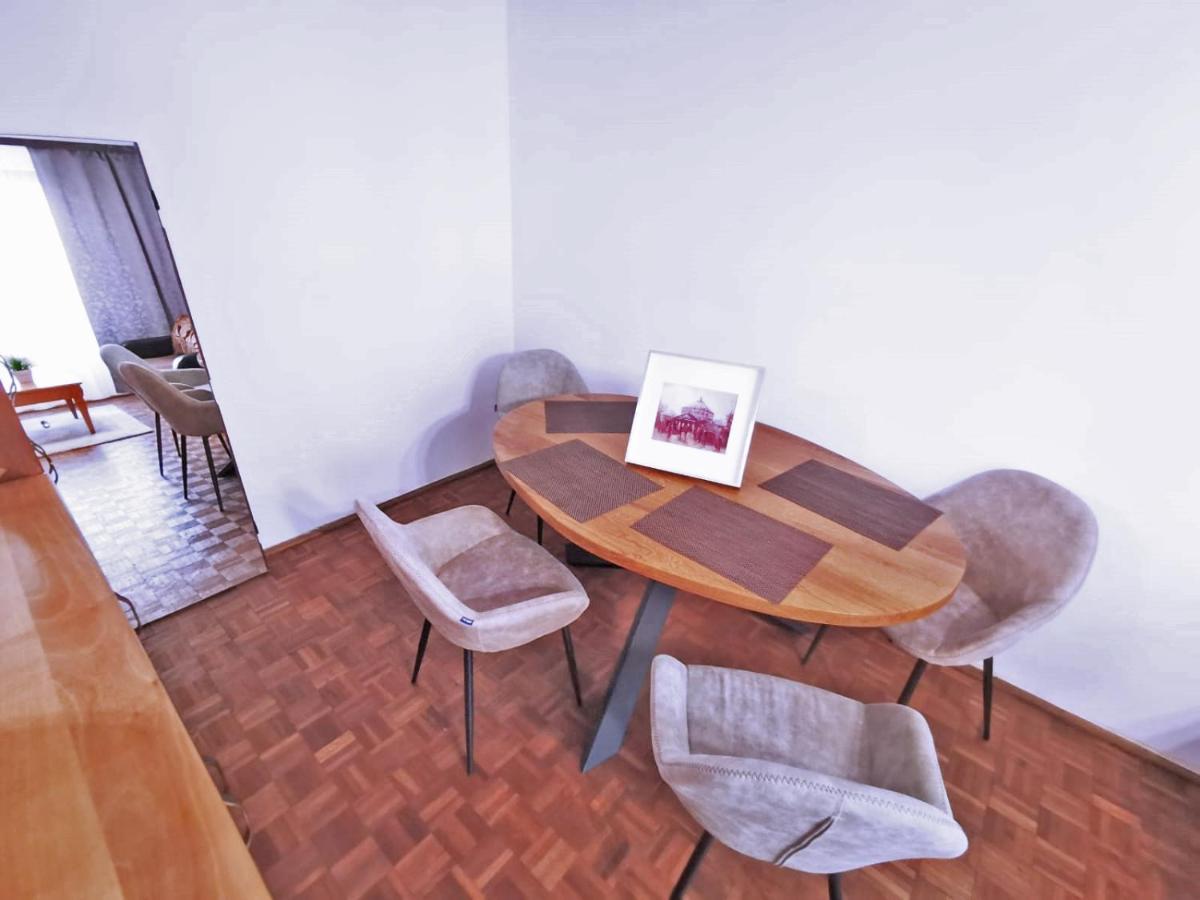 Cozy Apartment Sala Palatului ブカレスト エクステリア 写真